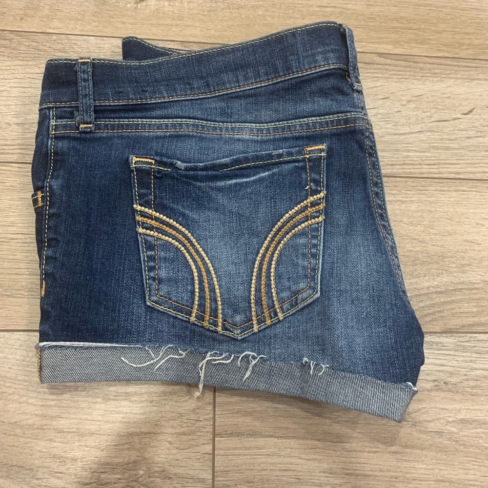 Short shorts! New!